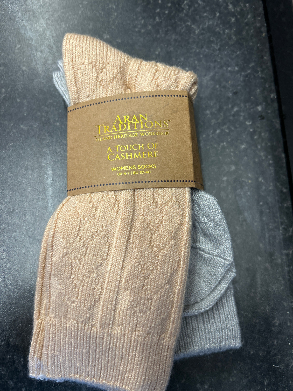 Aran Cable Cashmere Blend 2pack Socks - Silver Grey/Camel