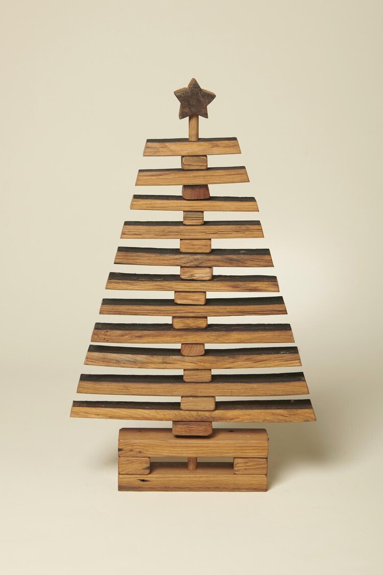 Medium Whisky Barrel Vintage Oak Christmas Tree