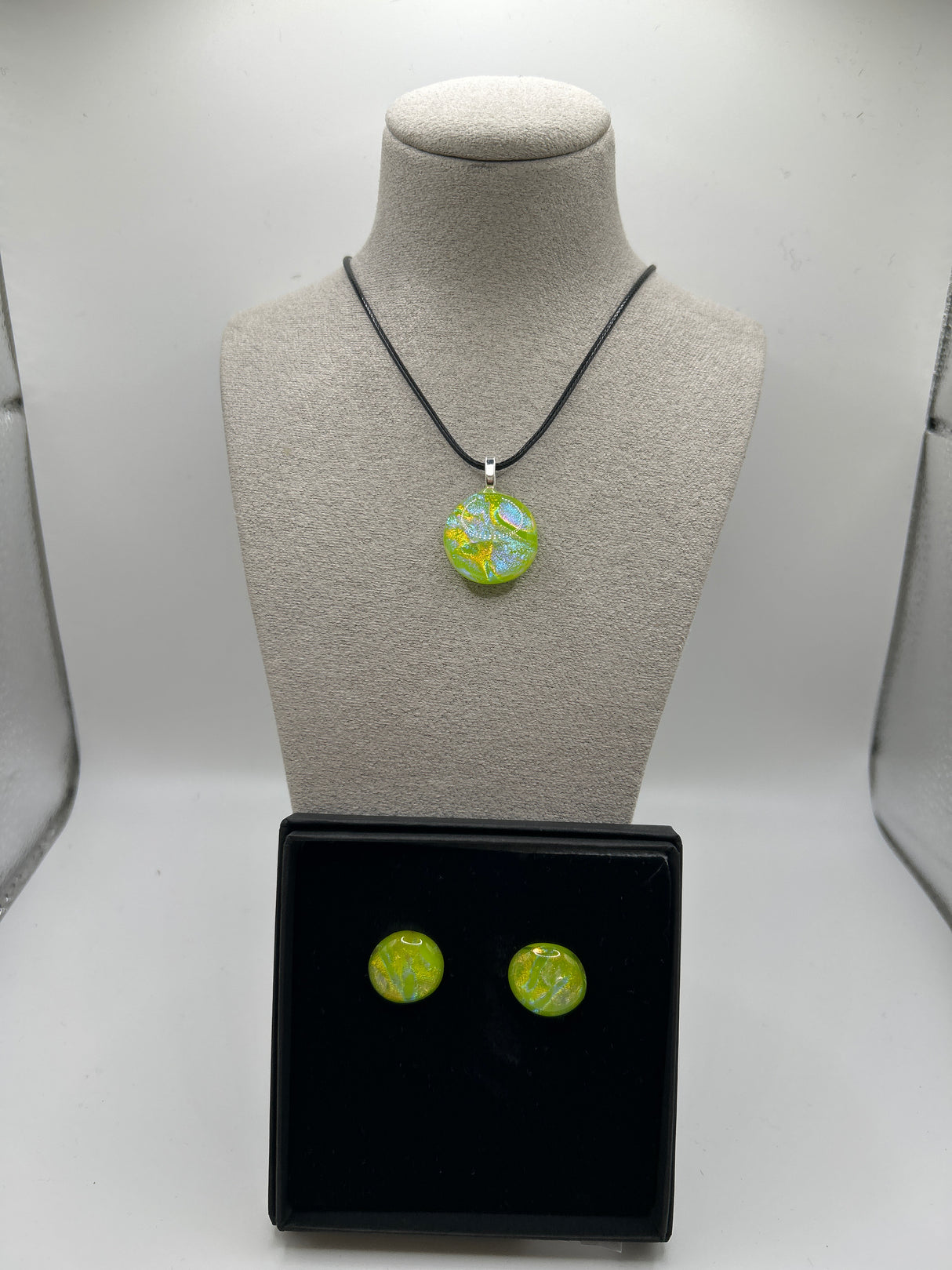 Green Circle Pendant on Cord & Stud Earring Set