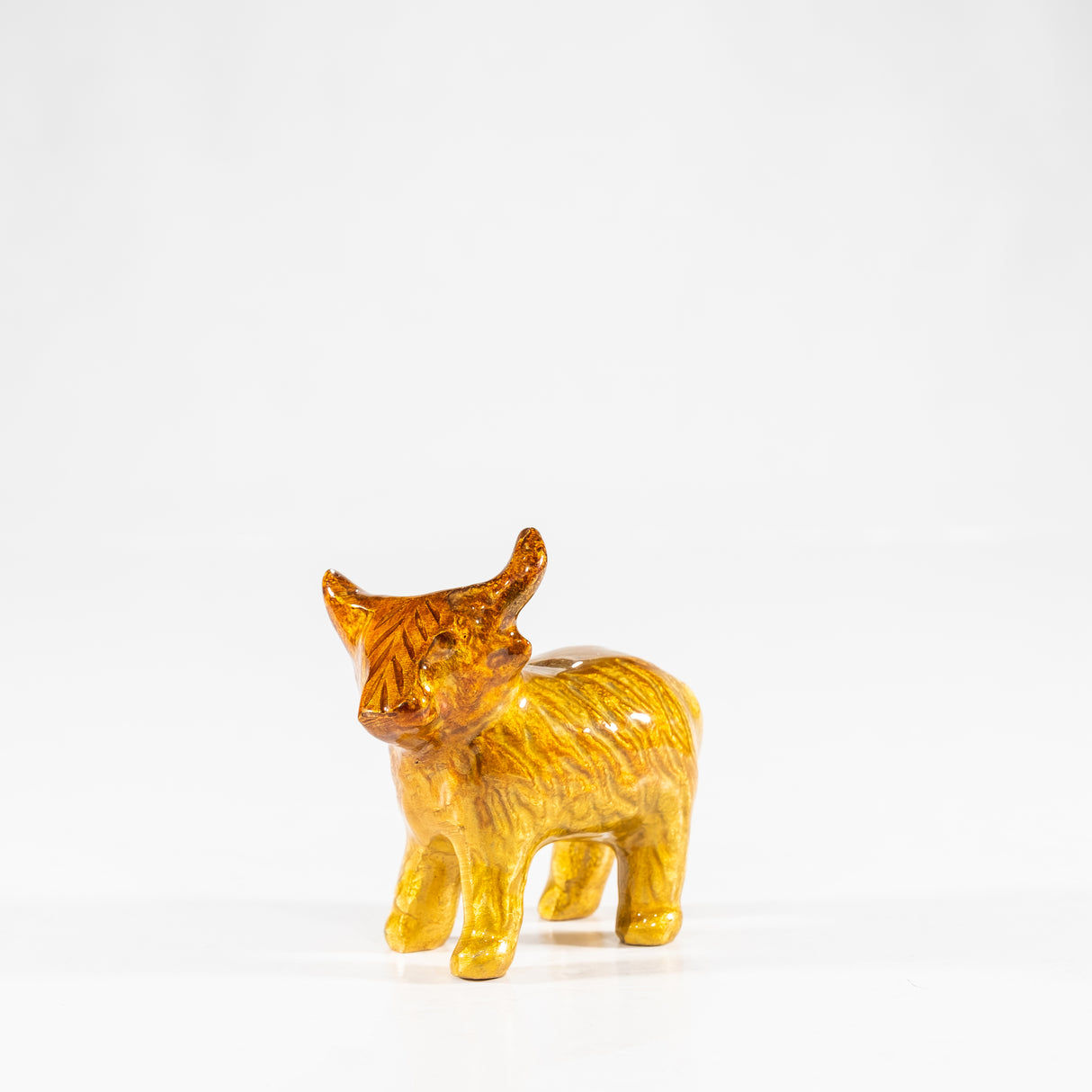 Medium Brushed Gold Aluminium Highland Cow (6cm)