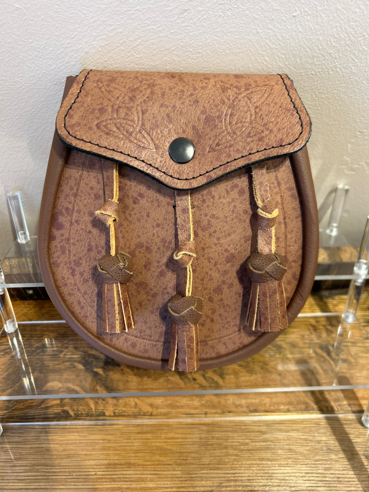 Khaki Pigskin Duo Celtic Swirl Flap With Tassels Day Sporran