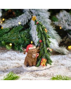 Christmas Highland Cow With Tree Resin Ornament