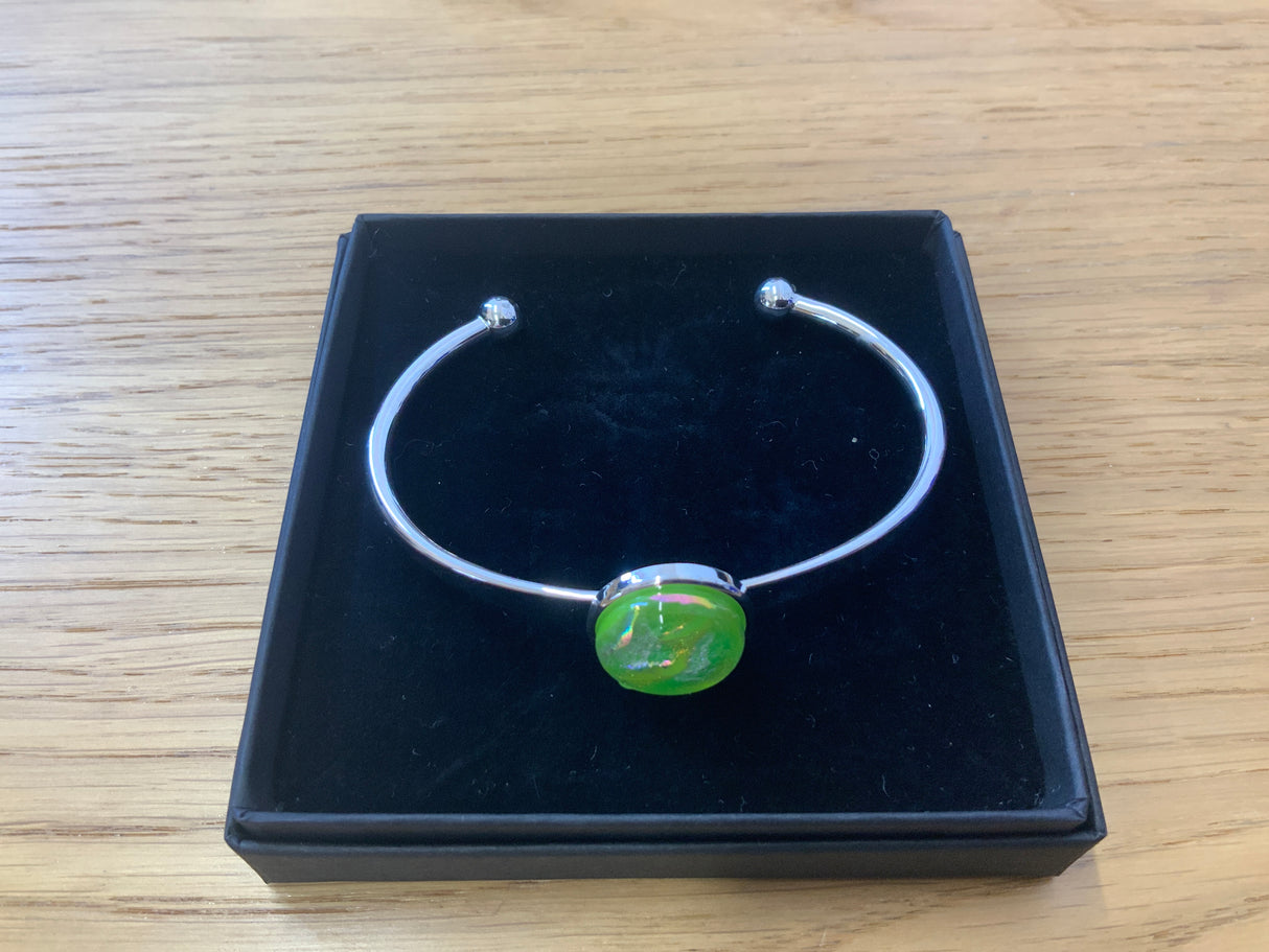 Green Glass Stone Silver Plated Cuff adjustable Bracelet