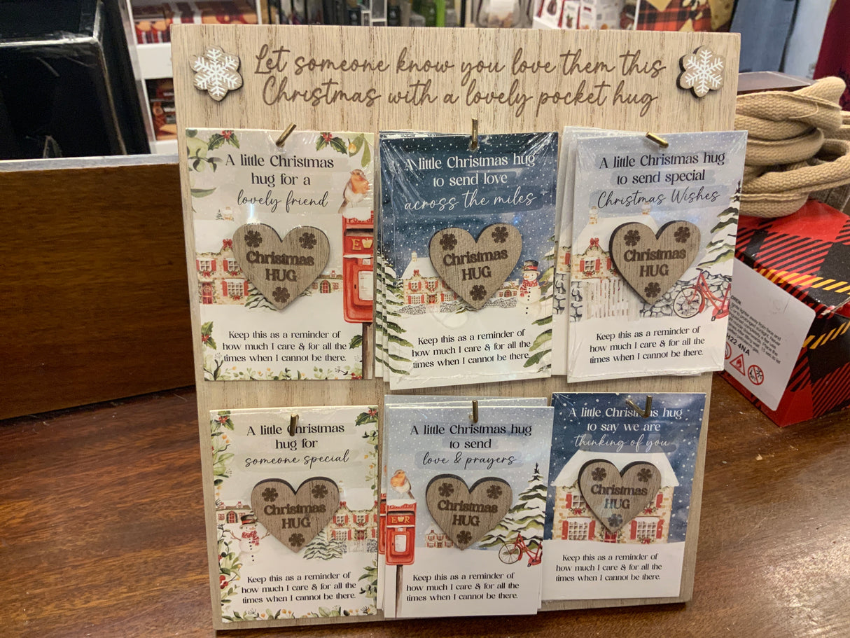 Christmas Cottage Wooden Heart Hug With Verse