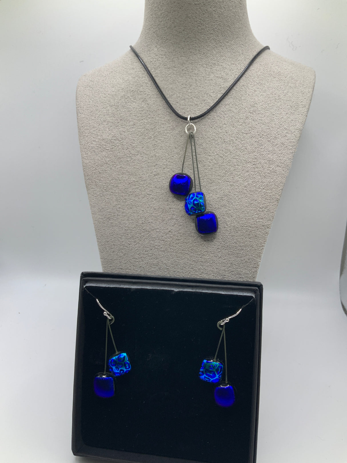 Trio Dot Pendant on cord & Earring Set