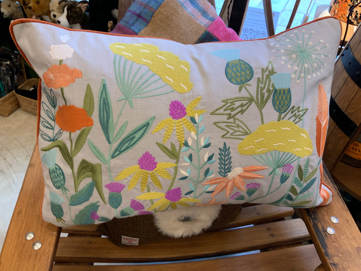 Summer Thistle Ezra Cushion