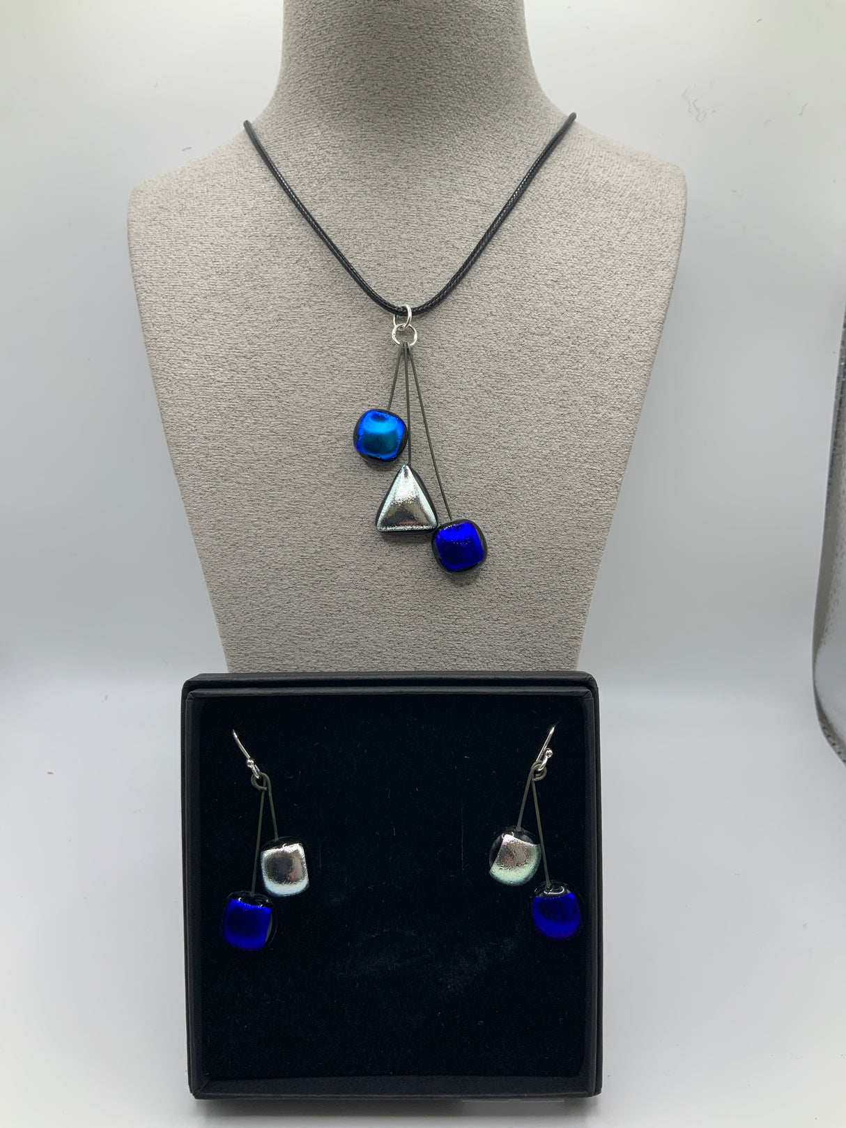 Trio Dot Pendant on cord & Earring Set