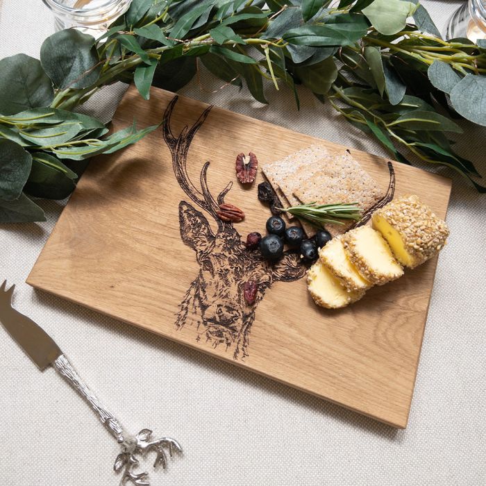 Stag Prince 30cm Oak Cheese Board & Knife Set (Boxed)