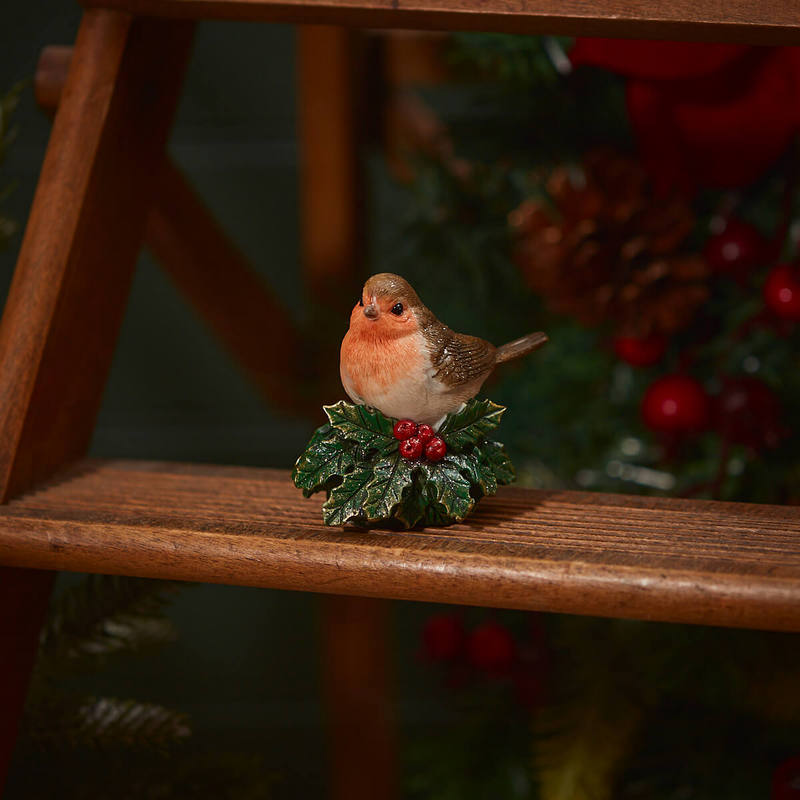 Festive Robin on Bunch of Holly Resin Ornament