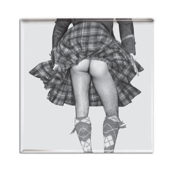 Highland Swing Magnet Grey