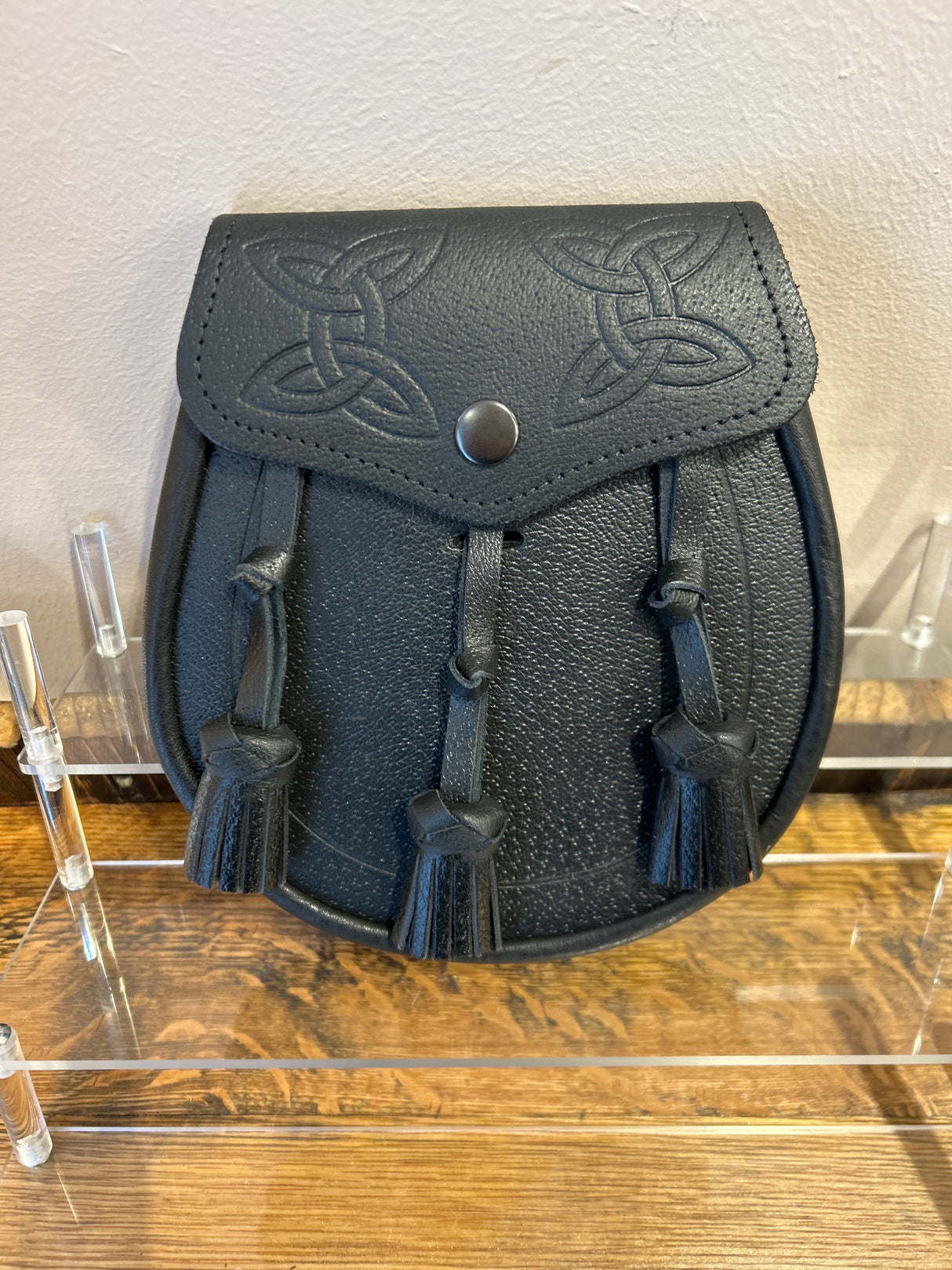 Duo Celtic Swirl Flap With Tassels Day Sporran