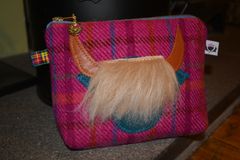 Highland Cow Appliqué Harris Tweed Thistle Craft Cosmetics Bag