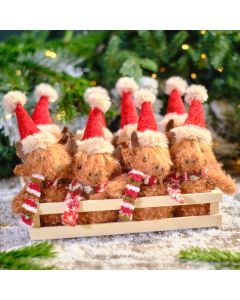 Christmas Dressed Highland Cow Hanging Decorations (2 Assorted Designs)