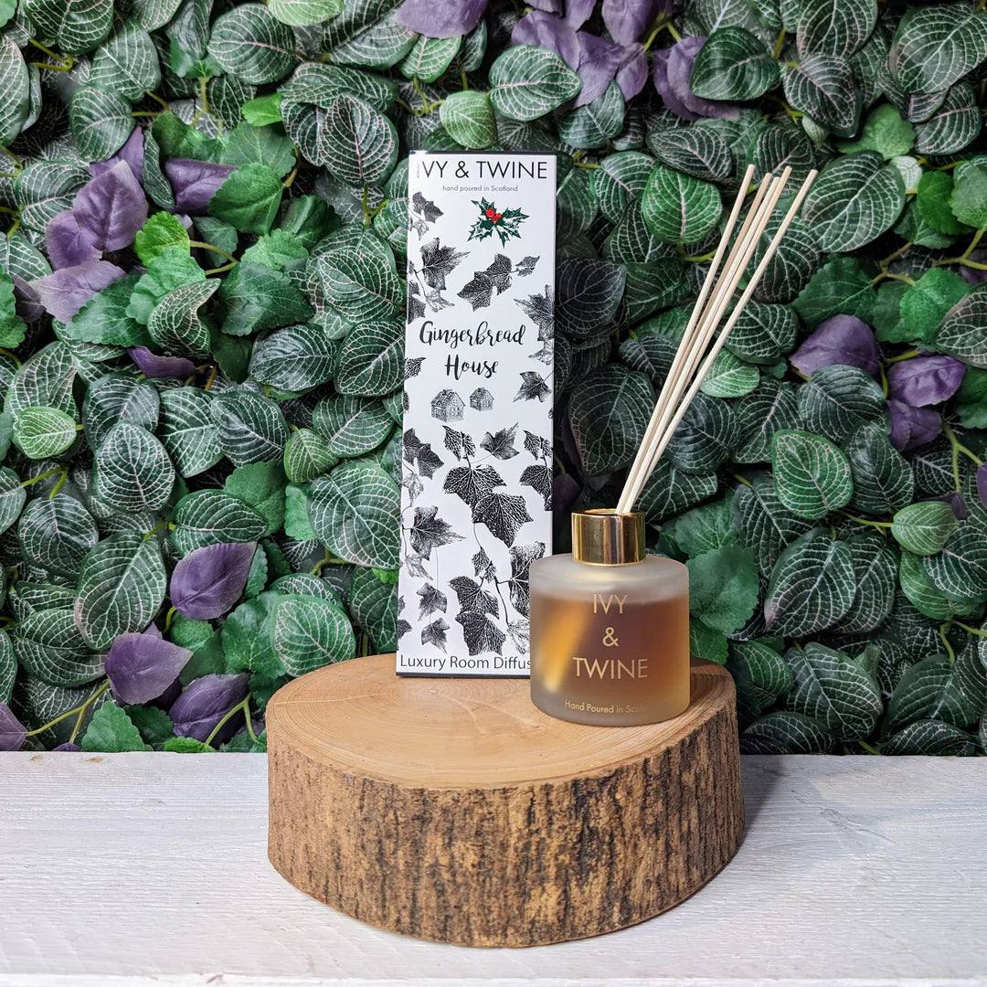 Gingerbread House Reed Diffuser (100ml)