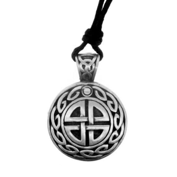 Druids Knot Pewter Pendant