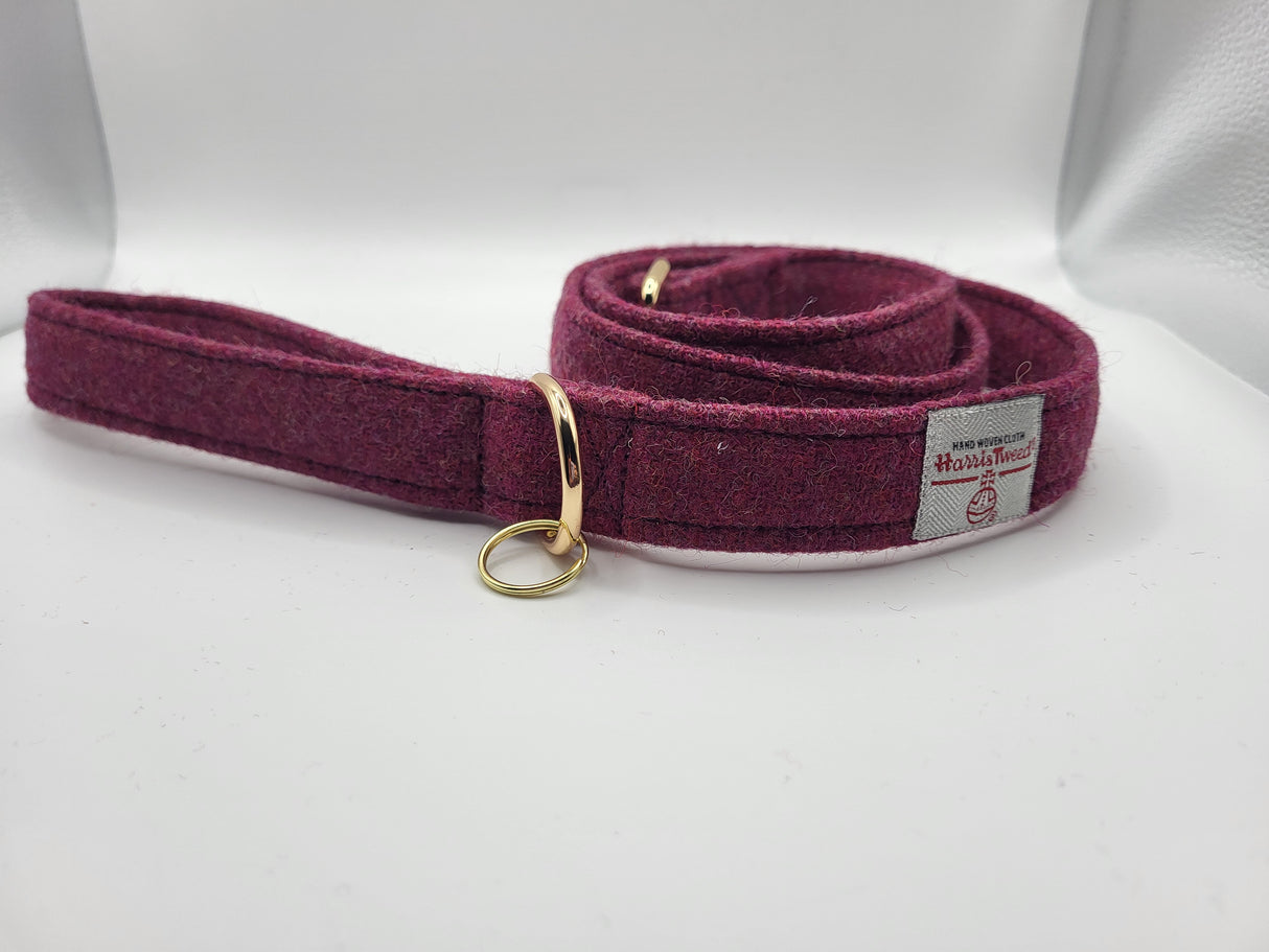 Mauve Harris Tweed Dog Lead Approx 123 cm long, 25mm wide