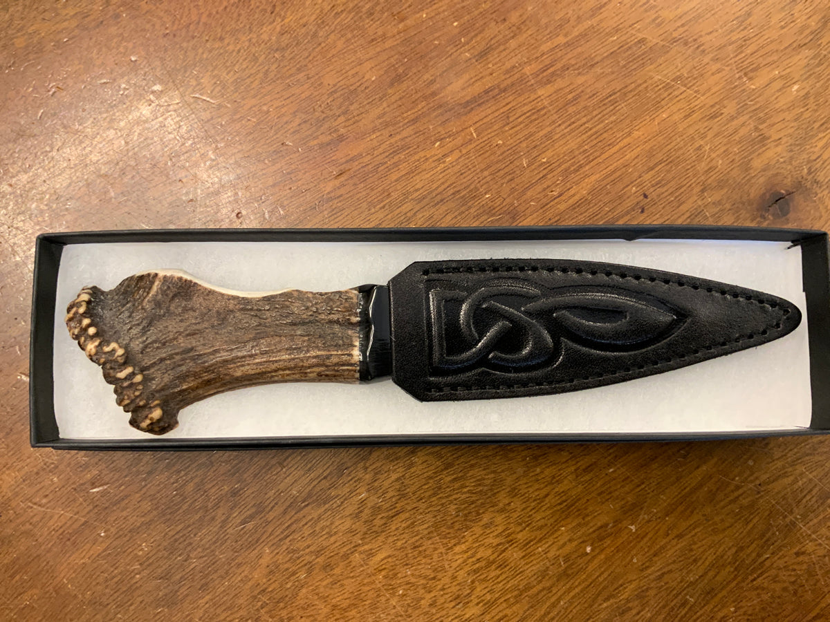Half Crown Staghorn Sgian Dubh