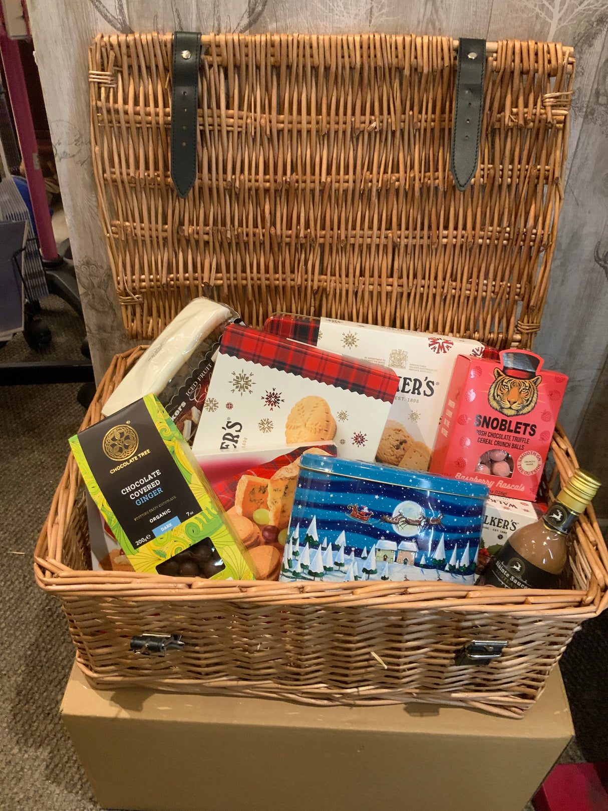 Christmas Gift Hamper (£99 discount applied at checkout)