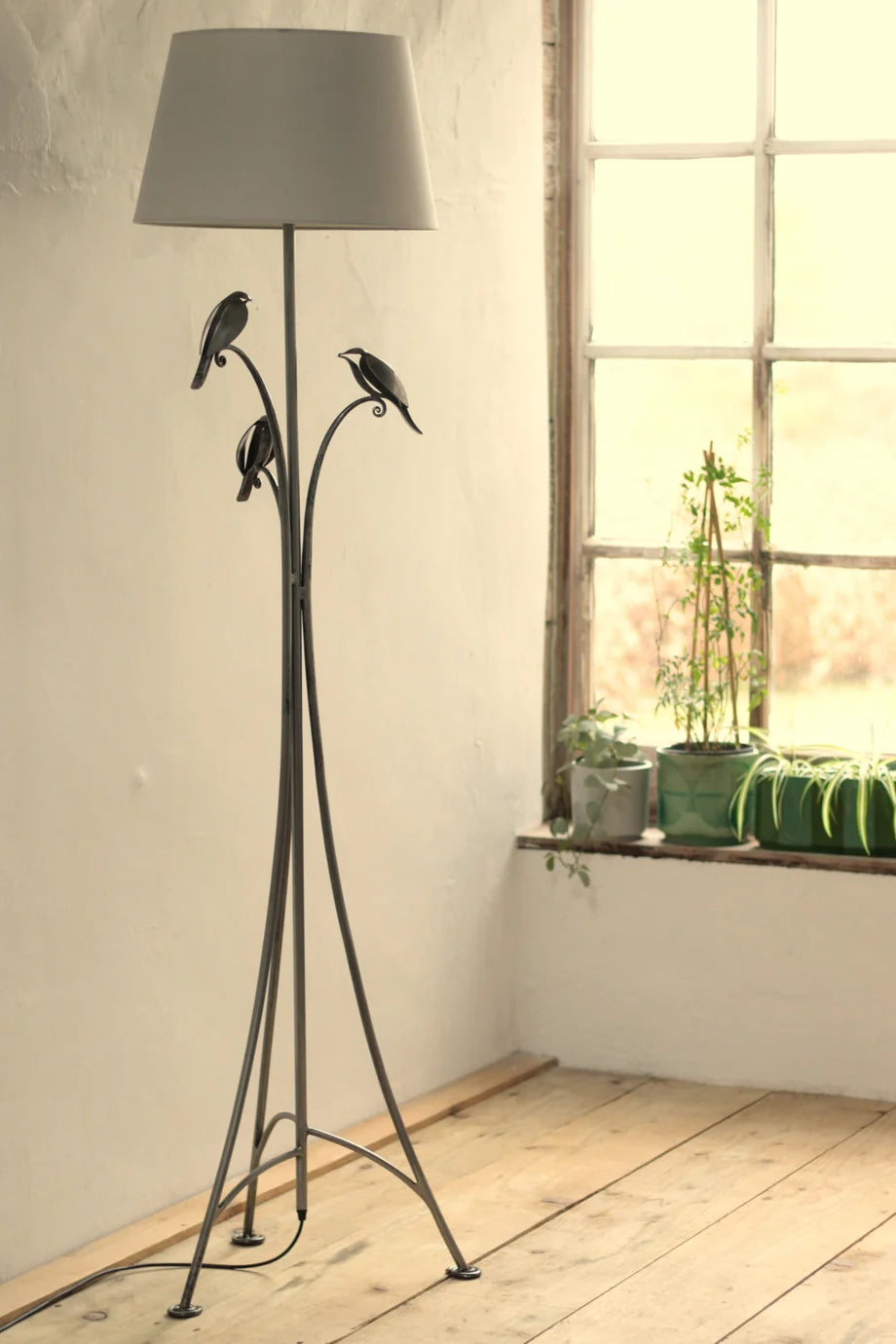 Bird Standard Lamp